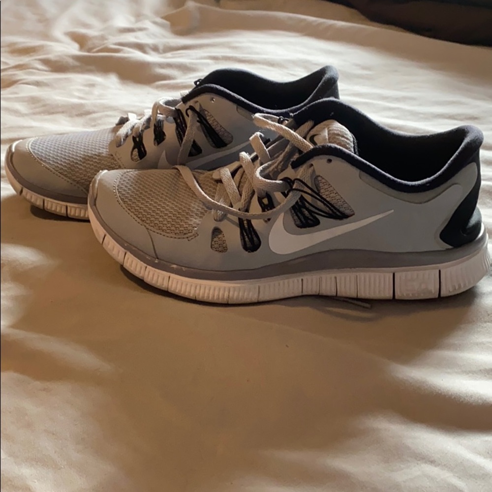 Nike free runs